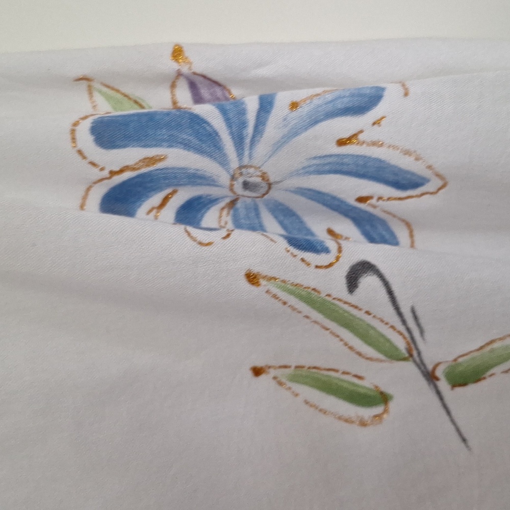 Sarong/ scarf/ cover up - Picture 2 of 6